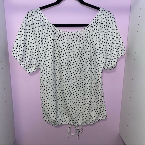 Lavish white top with black polka dots and cold shoulder neckline Size L - Picture 5 of 9